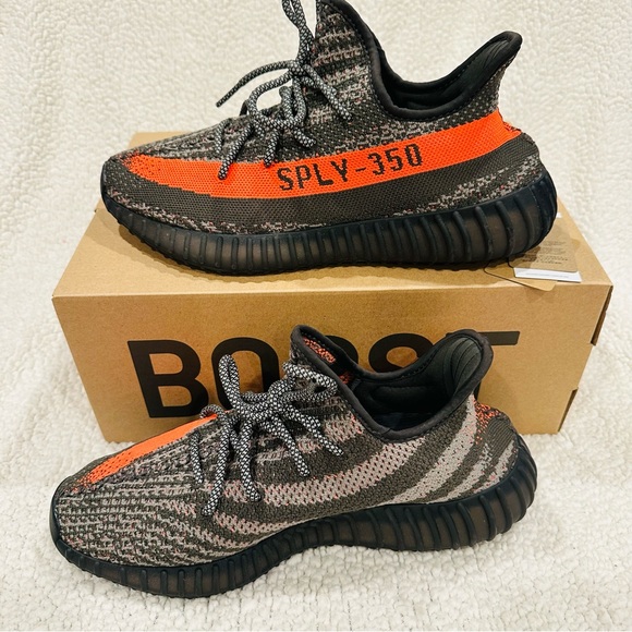 Adidas Yeezy Boost 350 V2 Carbel/Stegry HQ7045 - Men's Size 9 - Picture 6 of 9